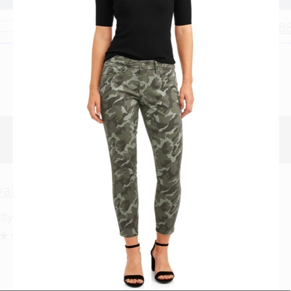 Royalty by YMI- Camo Mid- Rise Skinny Ankle (10)